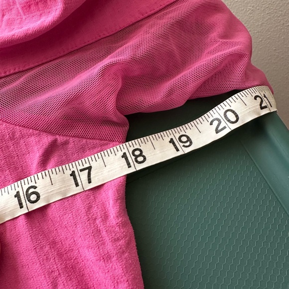 Ibkul Womens Long Sleeve Crew Solid Top Hot Pink size small UPF 50+ - Picture 7 of 7